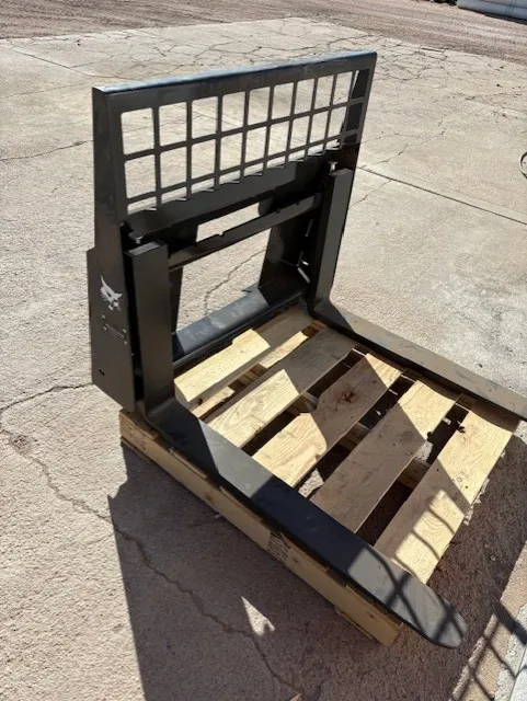 2025 BOBCAT PALLET FORK MINI SKID