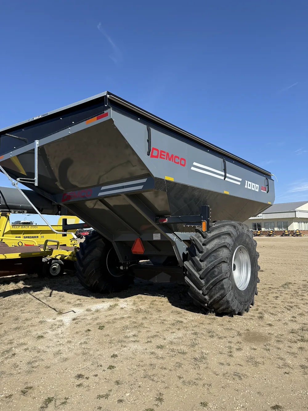 2022 DEMCO 1000