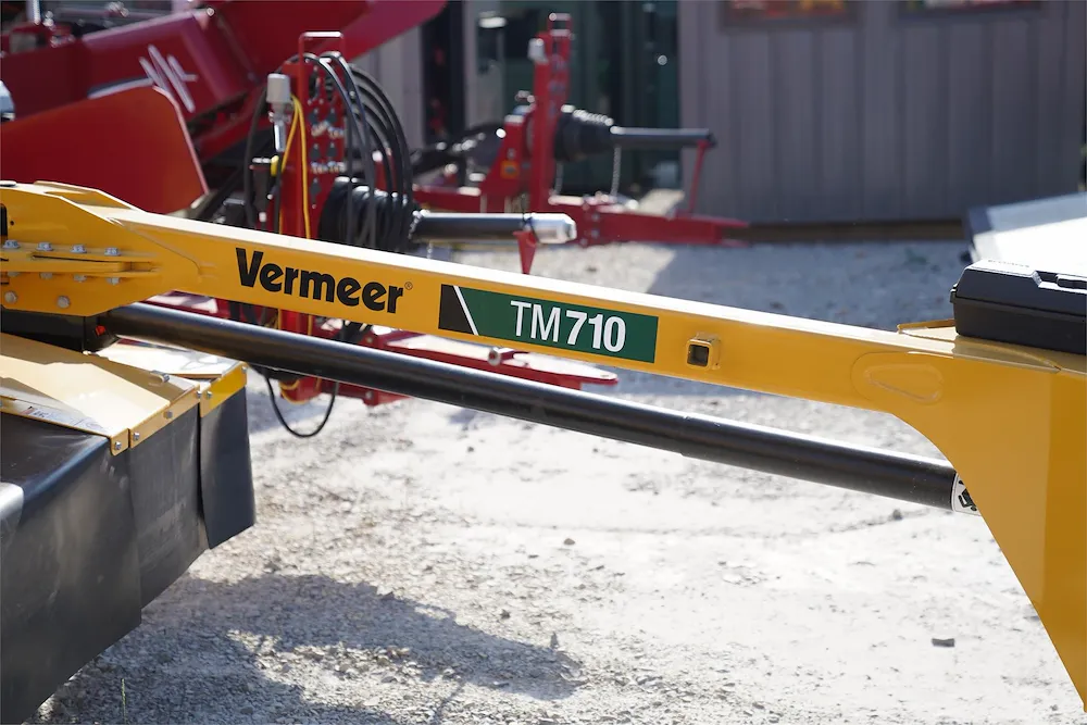2025 VERMEER TM710