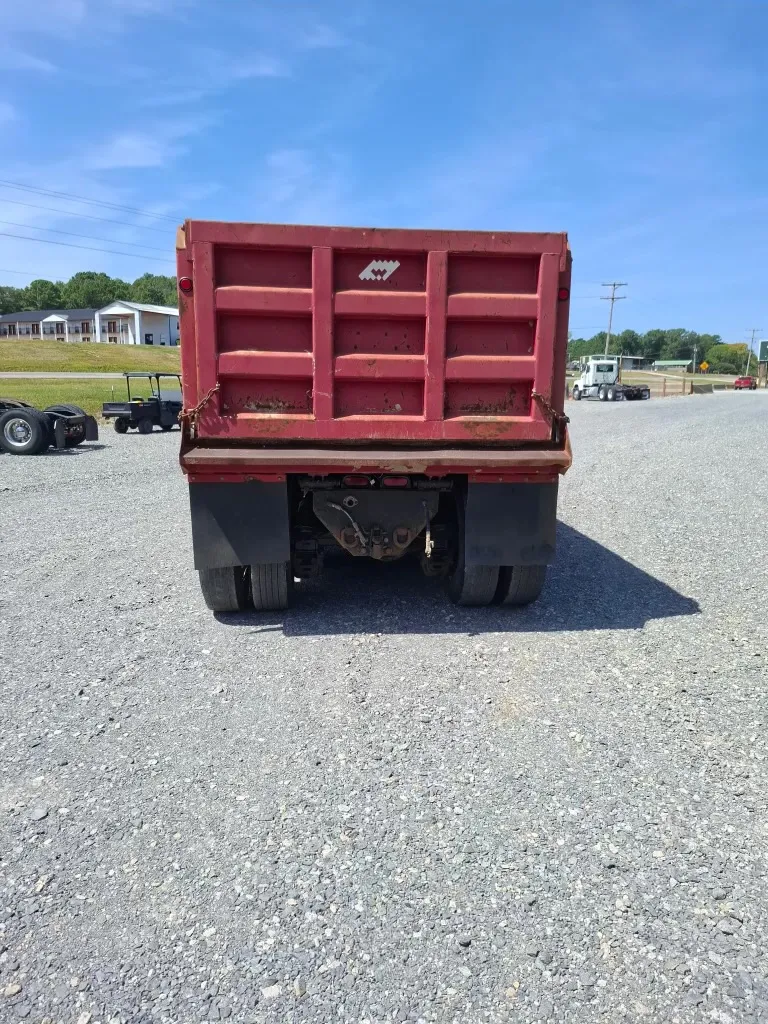 2000 MACK RD688S