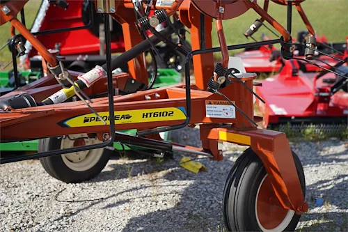 2025 PEQUEA HT6102