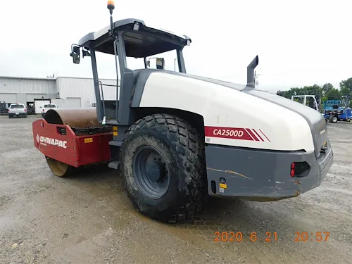 2018 DYNAPAC CA2500D