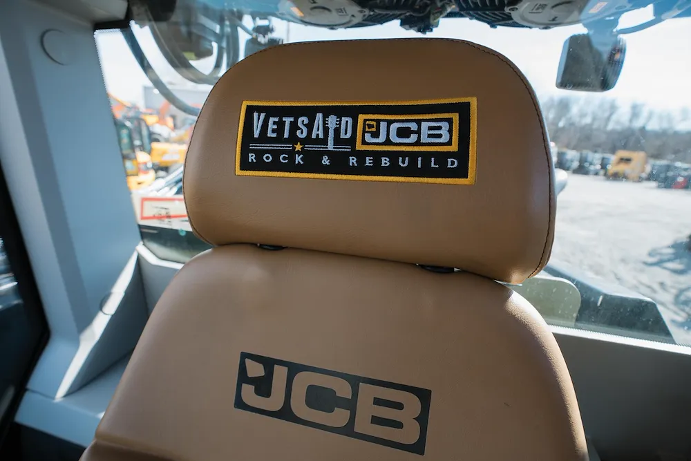 2026 JCB 3TS-8T