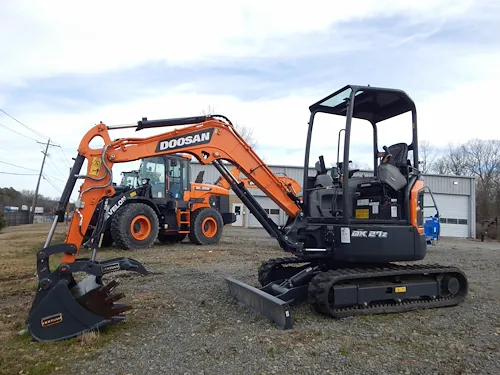  DOOSAN DX27Z-7
