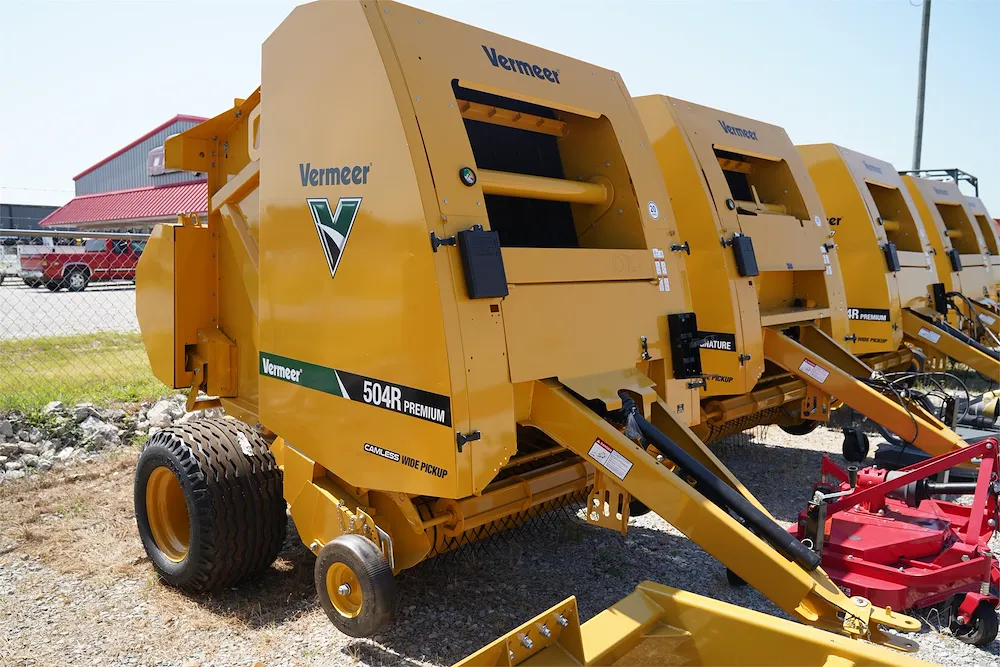 2025 VERMEER 504R PREMIUM