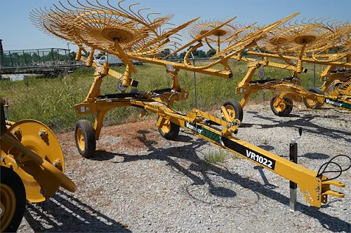 2025 VERMEER VR1022