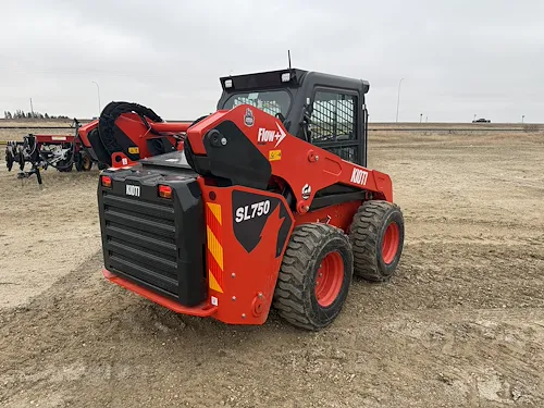 2025 KIOTI SL750
