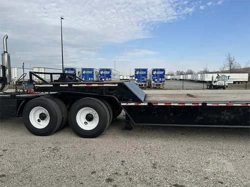 2007 TRAIL-EZE 48' X 102"