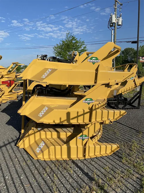 2022 DIAMOND MOWERS INC DLR072