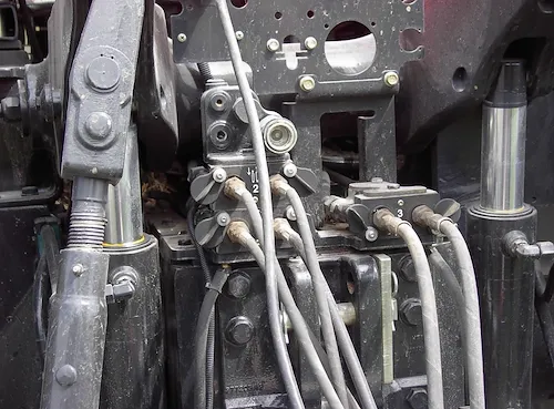 2009 CASE IH MAGNUM 215