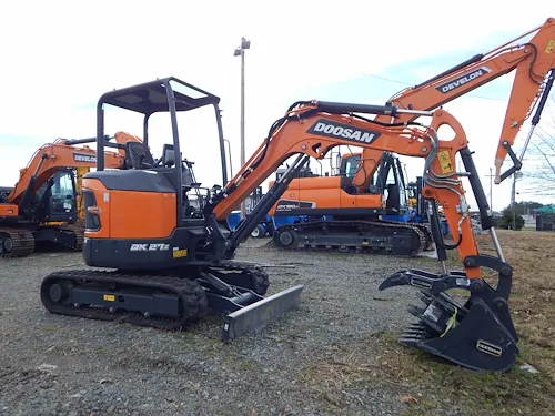  DOOSAN DX27Z-7