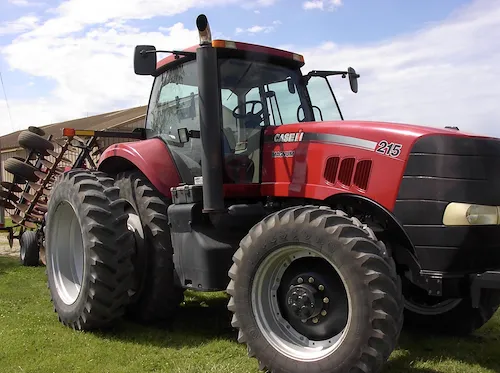2009 CASE IH MAGNUM 215