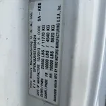 2014 HINO 268