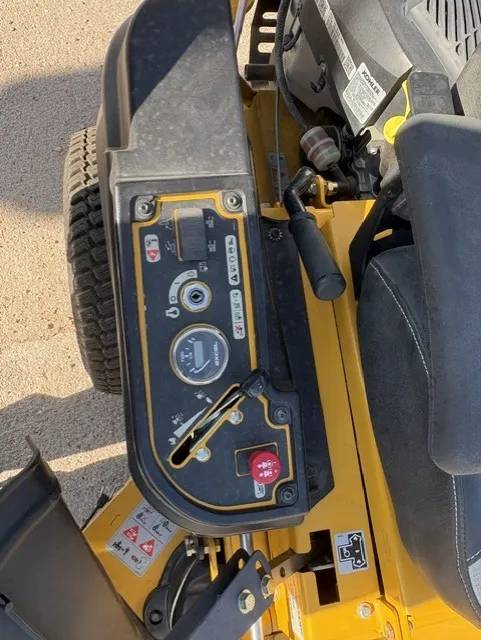 2016 HUSTLER RAPTOR FLIP UP