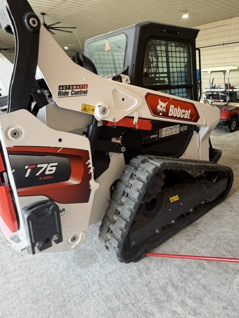 2022 BOBCAT T76