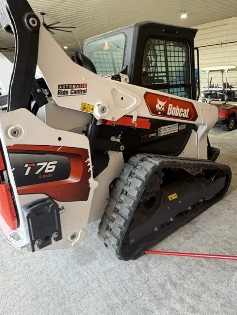2022 BOBCAT T76